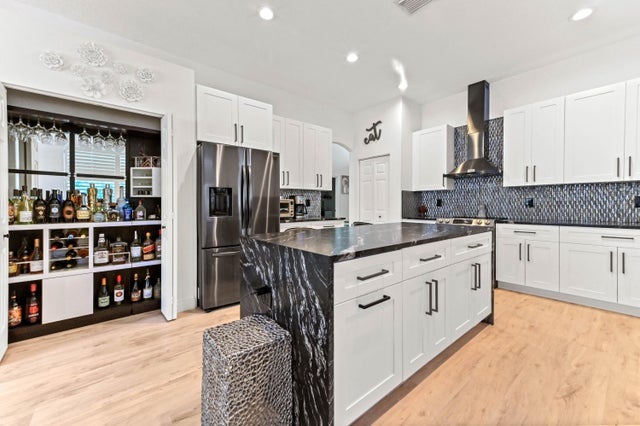 3 of 50 - 4453 N San Andros, West Palm Beach, FL