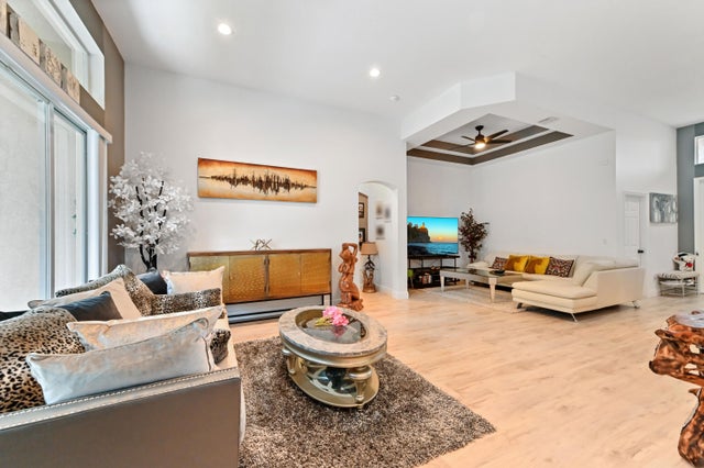 4 of 50 - 4453 N San Andros, West Palm Beach, FL