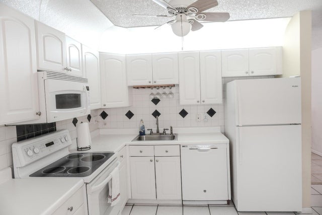 5 of 21 - 4520 Feivel Road #49, West Palm Beach, FL