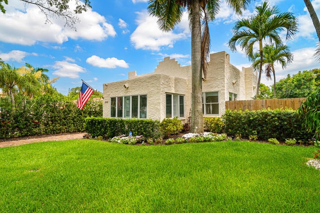 1 of 43 - 813 Avon Rd, West Palm Beach, FL