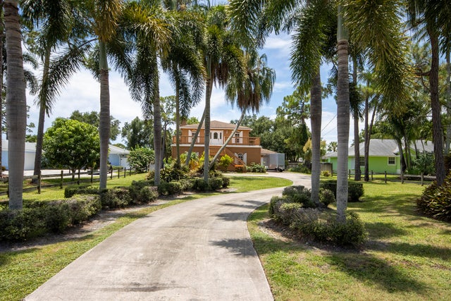 1 of 33 - 5176 Palm Way N, Lake Worth, FL