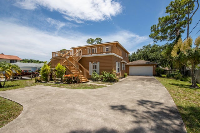 2 of 33 - 5176 Palm Way N, Lake Worth, FL