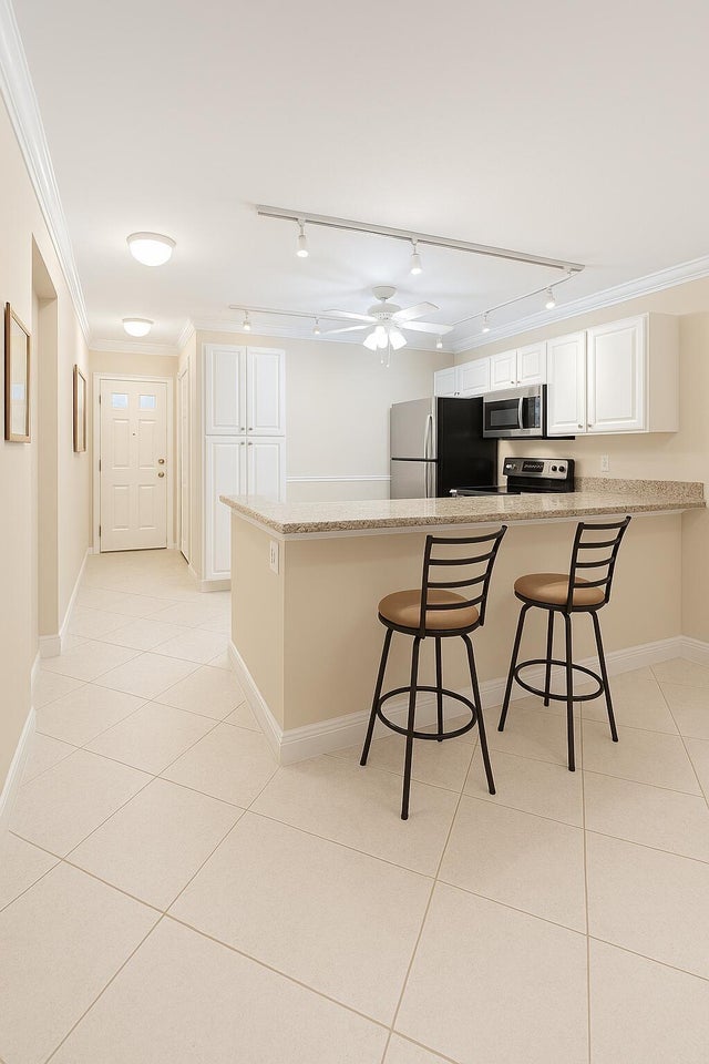 2 of 25 - 18900 Stewart Circle #7, Boca Raton, FL