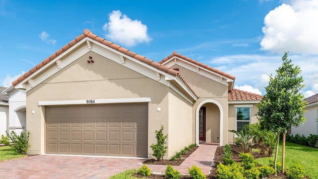 1 of 50 - 9584 Sw Royal Poinciana Drive, Port Saint Lucie, FL