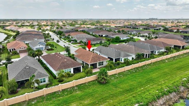 4 of 50 - 9584 Sw Royal Poinciana Drive, Port Saint Lucie, FL