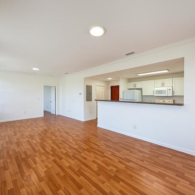 3 of 17 - 101 Se Ocean Boulevard #304, Stuart, FL