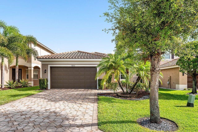 1 of 36 - 8211 Half Dome Ct, Boynton Beach, FL