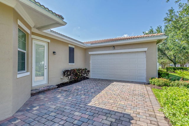 5 of 43 - 1122 S Prescott Drive, Jupiter, FL