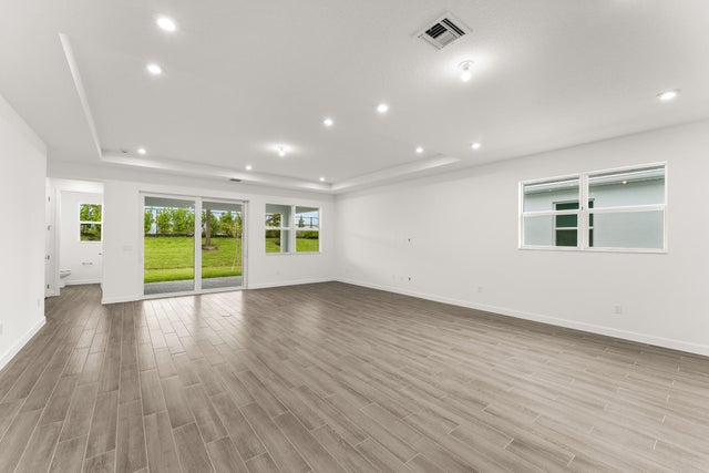 5 of 14 - 10088 Sw Carnelian Street, Port Saint Lucie, FL