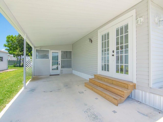 3 of 40 - 179 Ne Emerald Drive, Jensen Beach, FL