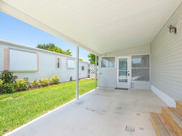 4 of 40 - 179 Ne Emerald Drive, Jensen Beach, FL