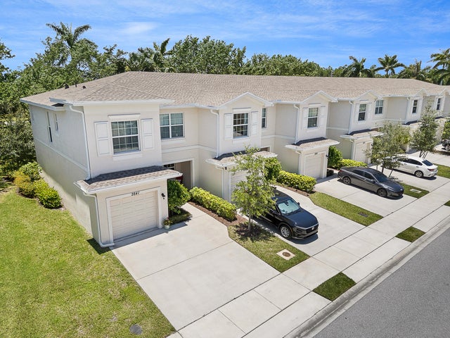 3 of 30 - 2841 Nw Treviso Circle, Port Saint Lucie, FL
