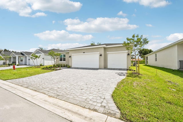 5 of 19 - 5661 Hampton Park Circle, Vero Beach, FL