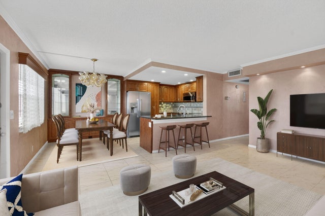 5 of 71 - 4002 Ainslie A, Boca Raton, FL