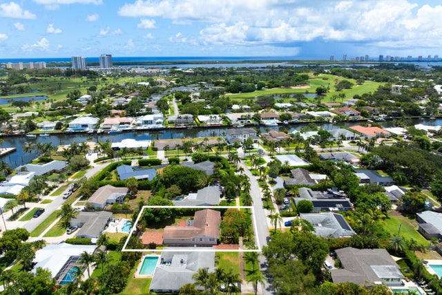 2 of 45 - 709 Pelican Way, North Palm Beach, FL