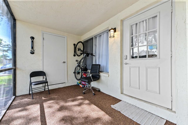 2 of 22 - 121 Lake Pine Circle #a1, Greenacres, FL