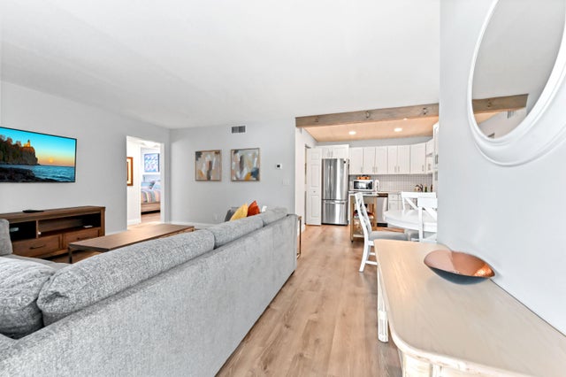 4 of 22 - 121 Lake Pine Circle #a1, Greenacres, FL