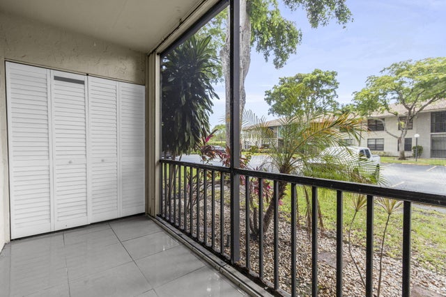 5 of 19 - 9810 Pineapple Tree Drive #107, Boynton Beach, FL