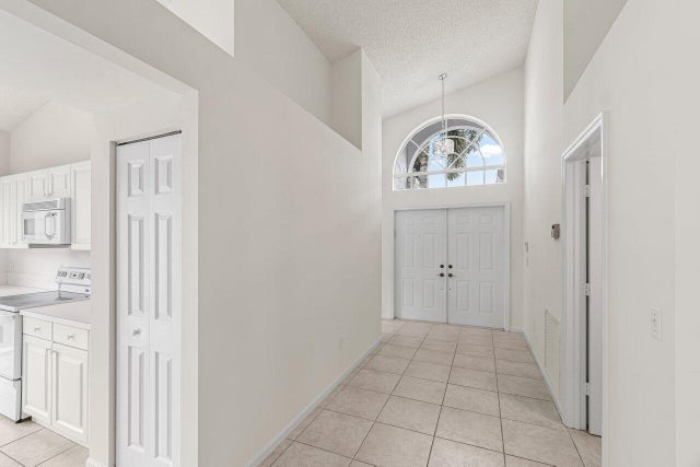 4 of 64 - 7728 Edinburough Lane, Delray Beach, FL