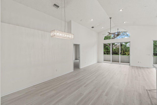 5 of 64 - 7728 Edinburough Lane, Delray Beach, FL
