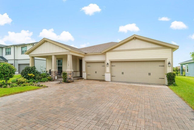2 of 39 - 1102 Haywagon Trail, The Acreage, FL