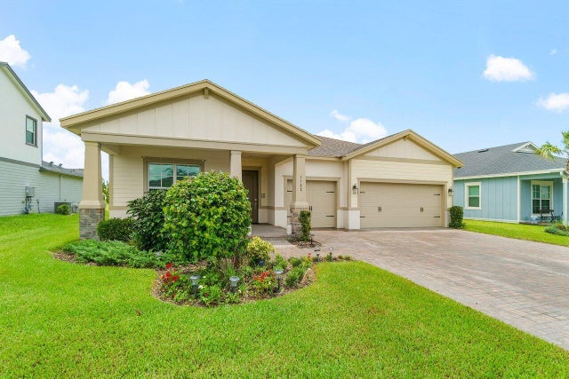 3 of 39 - 1102 Haywagon Trail, The Acreage, FL