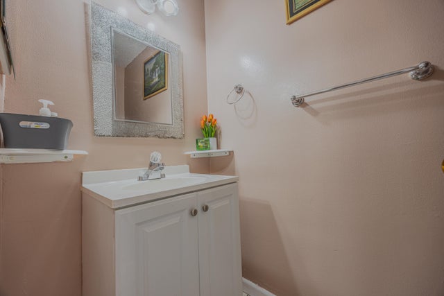 5117 W Society Place W #c, West Palm Beach