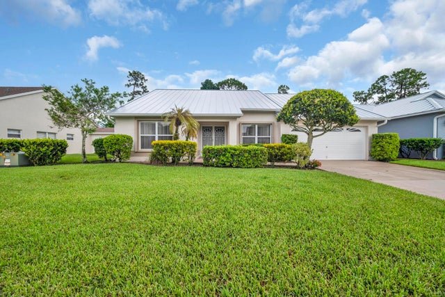 1 of 42 - 483 Nw Casanova Circle, Port Saint Lucie, FL