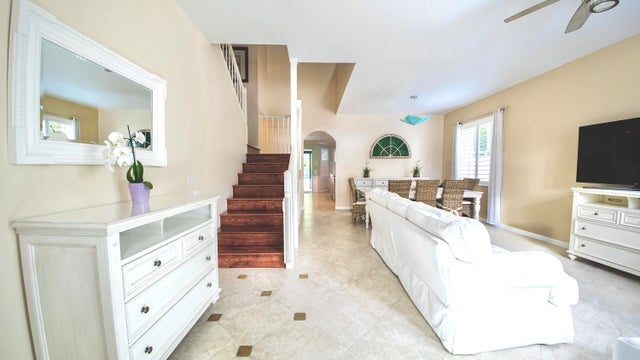 3 of 35 - 126 Hidden Hollow Drive, Palm Beach Gardens, FL