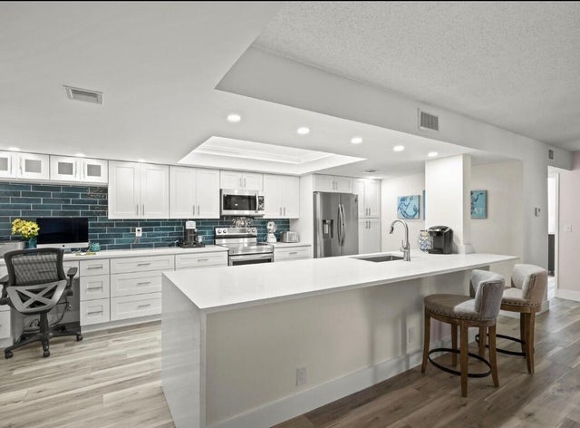 3 of 24 - 750 Egret Circle #6103, Delray Beach, FL