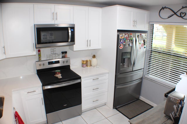 3 of 15 - 4712 Lucerne Lakes Boulevard E #101, Lake Worth, FL