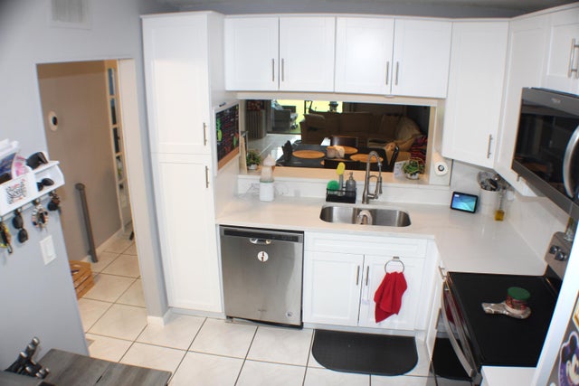4 of 15 - 4712 Lucerne Lakes Boulevard E #101, Lake Worth, FL