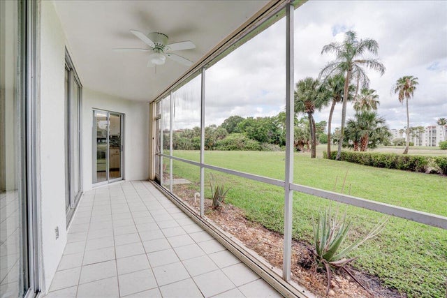 5 of 44 - 3465 Via Poinciana #103, Lake Worth, FL