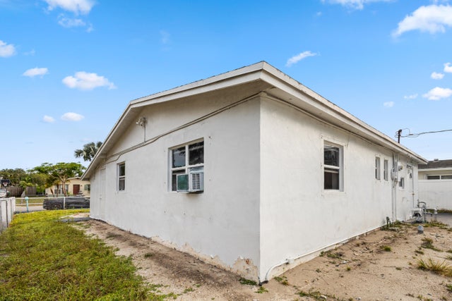 4 of 30 - 6331 Sw 41st Place, Davie, FL