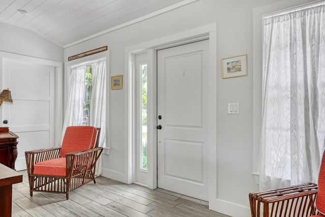 5 of 37 - 219 Claremont Lane, Palm Beach Shores, FL