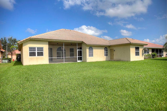 5 of 6 - 277 Sw Egret Landing(s), Port Saint Lucie, FL