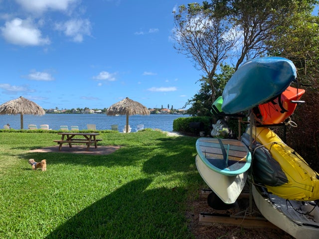 5 of 14 - 700 Scotia Dr #303, Hypoluxo, FL