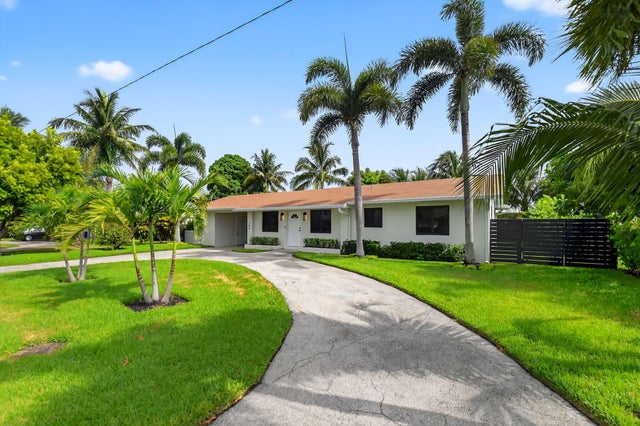 3 of 40 - 143 Se 27th Wy, Boynton Beach, FL