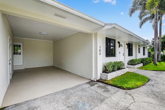 4 of 40 - 143 Se 27th Wy, Boynton Beach, FL