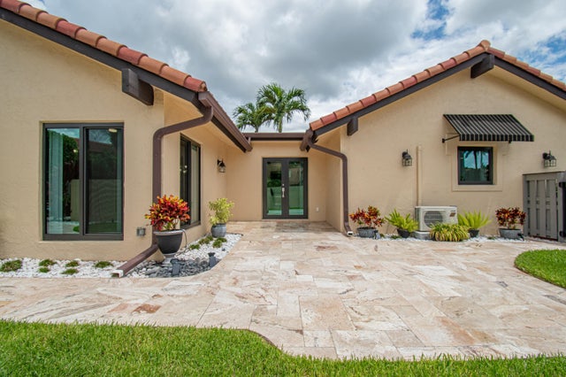 2 of 61 - 21734 San Simeon Circle, Boca Raton, FL