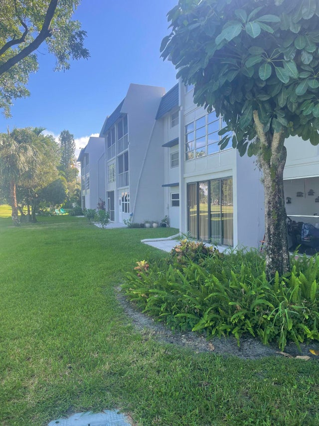 4 of 24 - 7827 Golf Cir Drive #202, Margate, FL