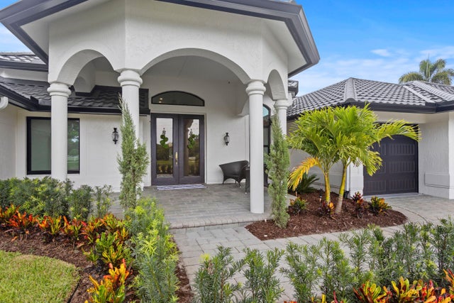 2 of 39 - 1340 Sw Squire Johns Lane, Palm City, FL