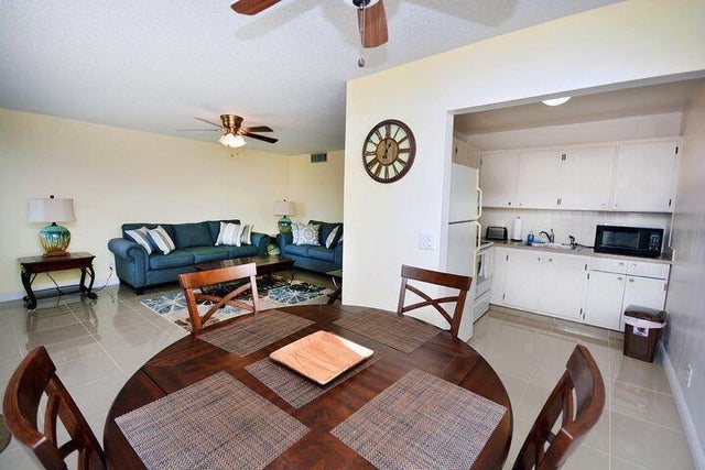 1 of 10 - 3400 Springdale Blvd #316, Palm Springs, FL