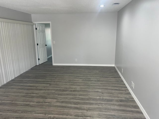 4 of 22 - 5975 Forest Grove Drive #2, Boynton Beach, FL