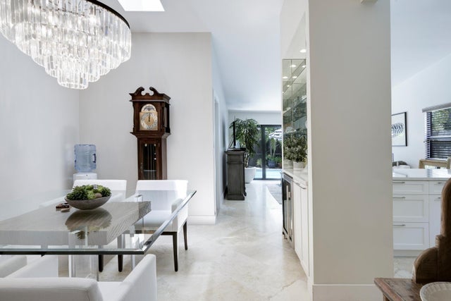 5 of 38 - 1085 Raintree Drive, Palm Beach Gardens, FL
