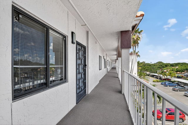 5 of 104 - 6193 Pointe Regal Circle #402, Delray Beach, FL