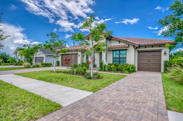2 of 92 - 19077 Fly Rod Run, The Acreage, FL