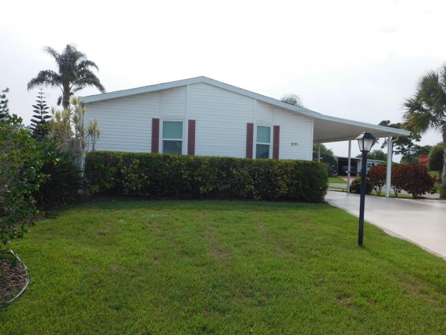 5 of 27 - 8391 Delphinium Court, Port Saint Lucie, FL
