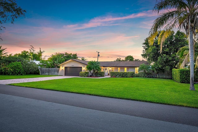 2 of 35 - 8147 Se Coconut Street, Hobe Sound, FL