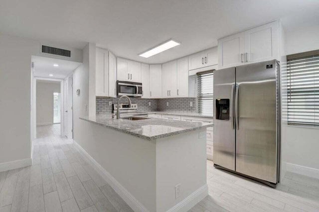 4 of 44 - 93 Normandy B, Delray Beach, FL
